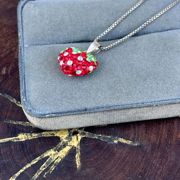 90s Sterling Silver Rhinestone Strawberry Necklace in Sterling Silver Fruit - Picture 6 of 10